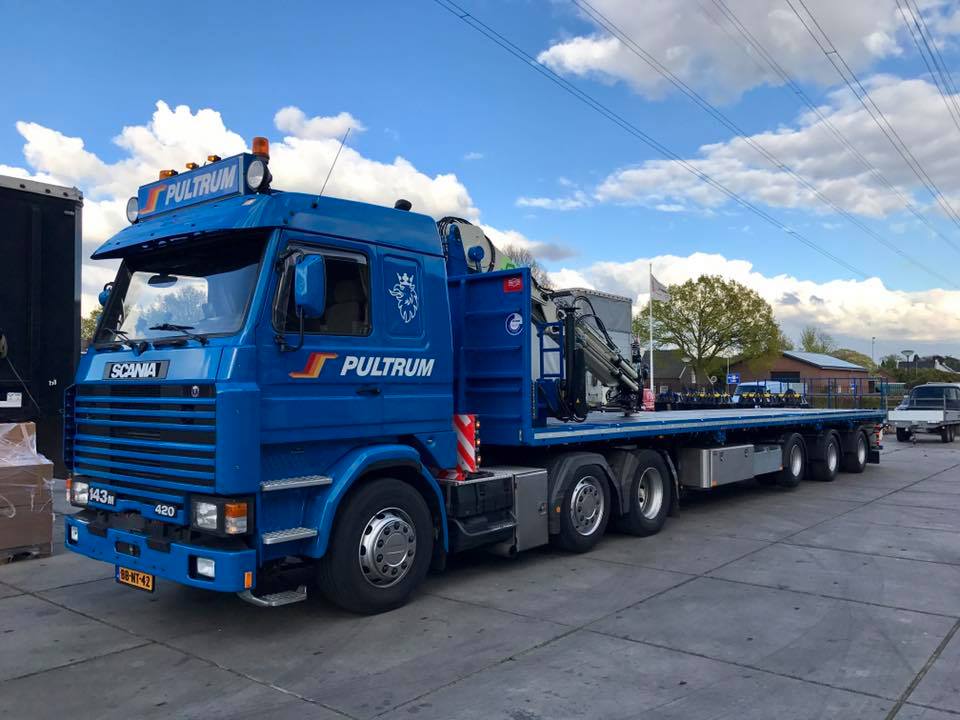 Pultrum profits from practical extra low and multifunctional Pacton crane semi-trailer