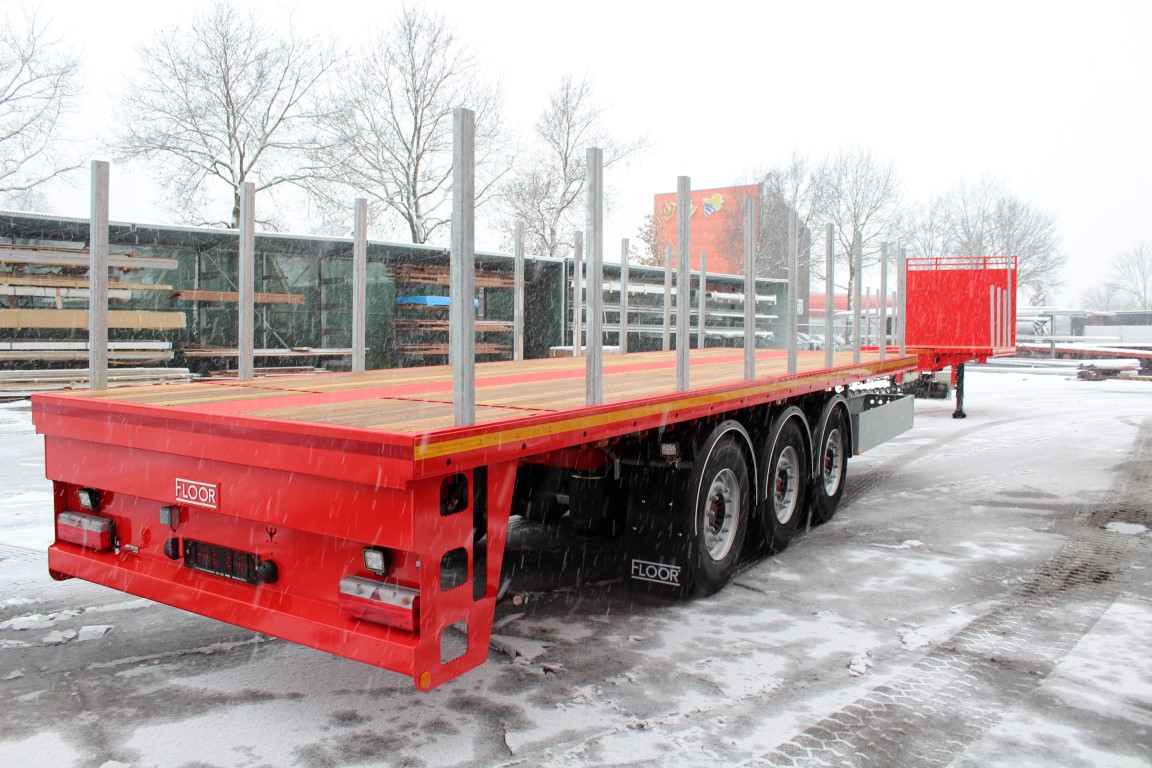 TWO FLOOR EXTENDIBLES FOR THE TRANSPORTATION OF CONSTRUCTIONAL STEEL