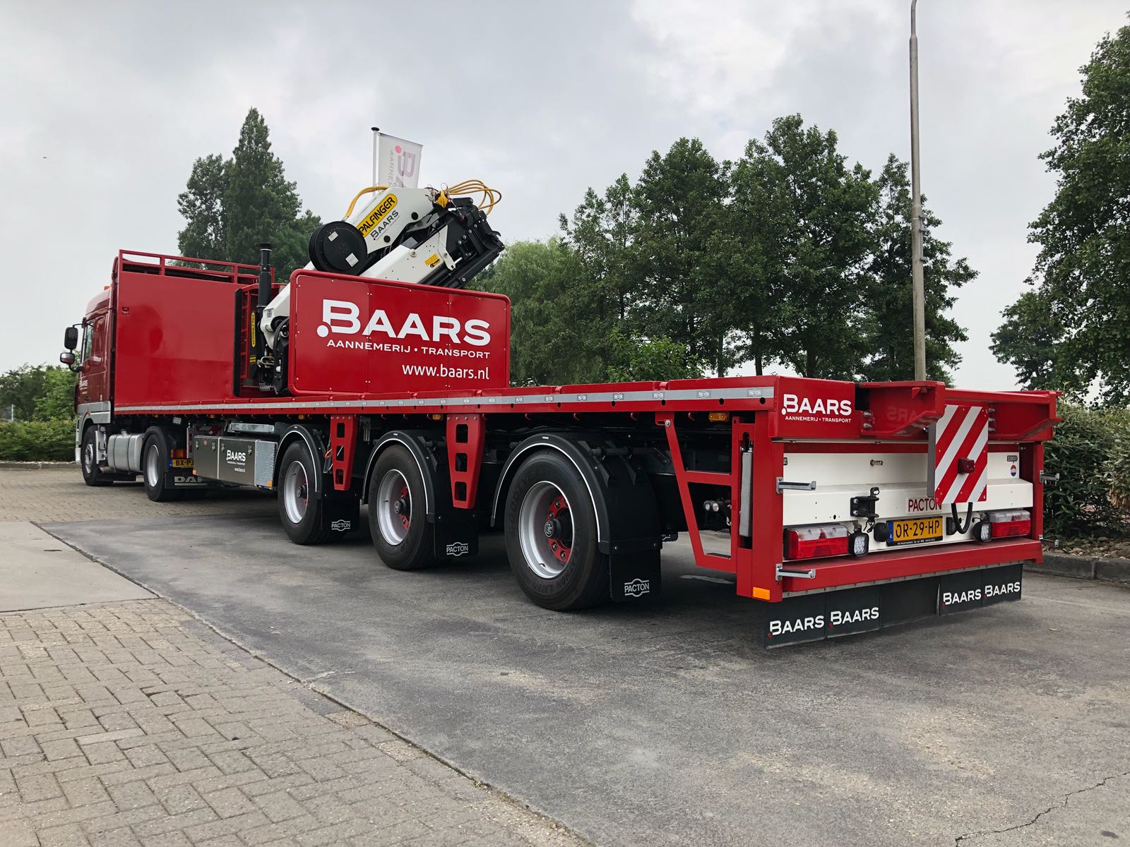 SPECIAL KENNIS CRANE SEMI-TRAILER FOR DREDGING