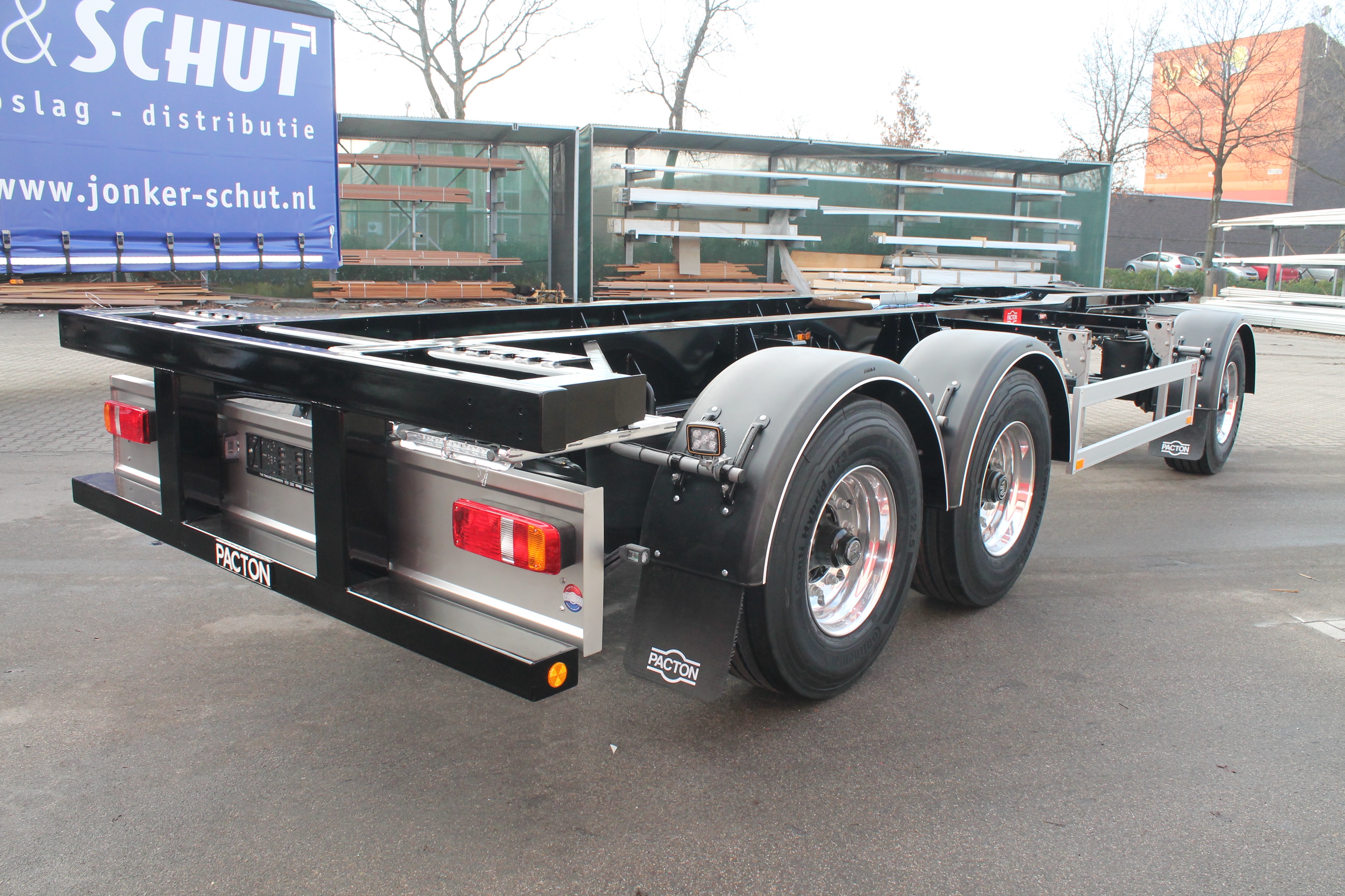 DRAWBAR TRAILER