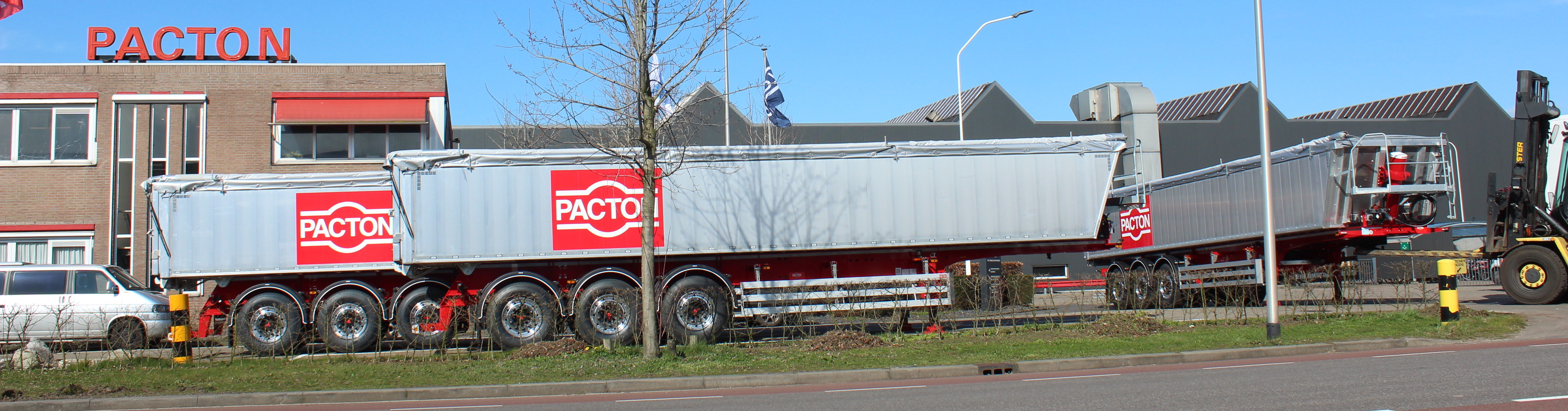 3-Axle Tipper Trailer  (TXK)