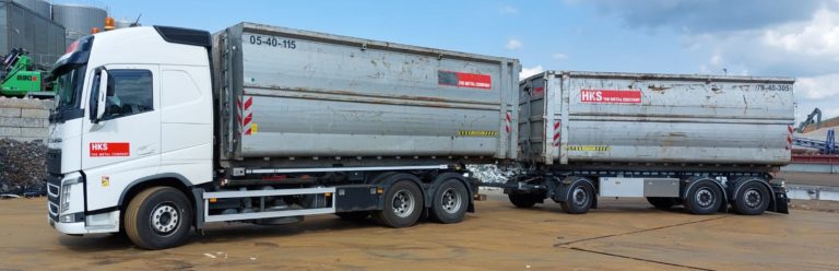 HKS Scrap Metals zet kwartet Floor S-Line aanhangwagens in voor recycling